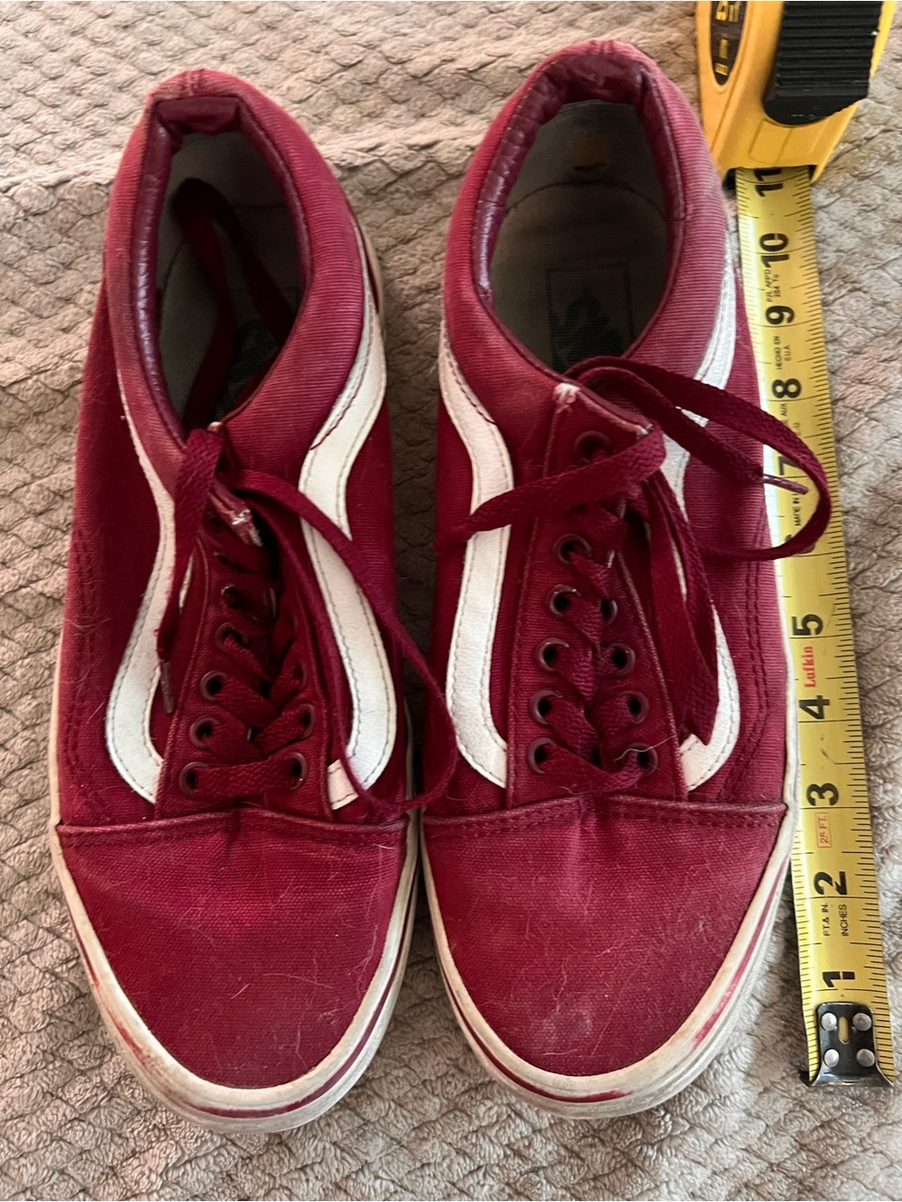 Maroon Low-Top Skate Sneakers with White Stripe